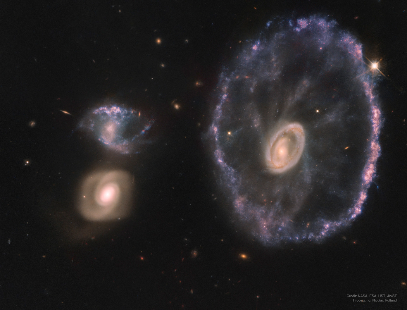 ESO 350-40 — display The Cartwheel Galaxy, ESO 350-40, a ring galaxy shaped by a head-on collision